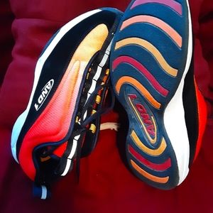 And1 Athletic sneaker